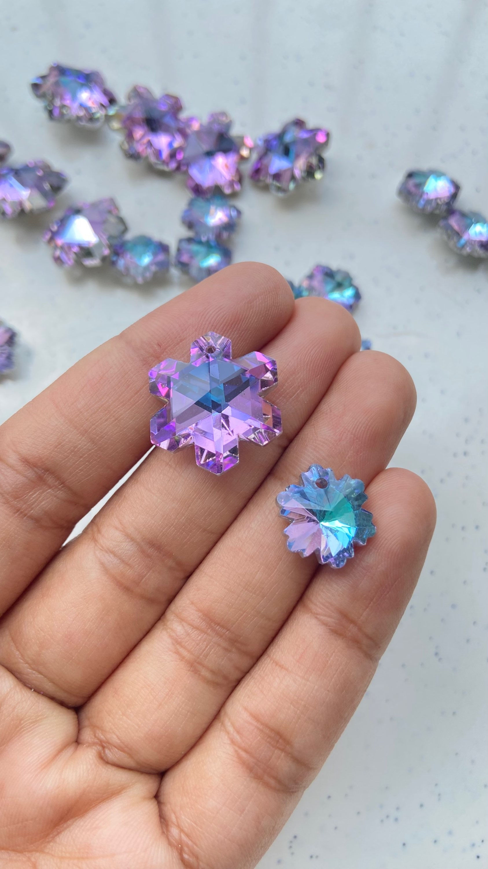 Snowflake shape crystal glass charm