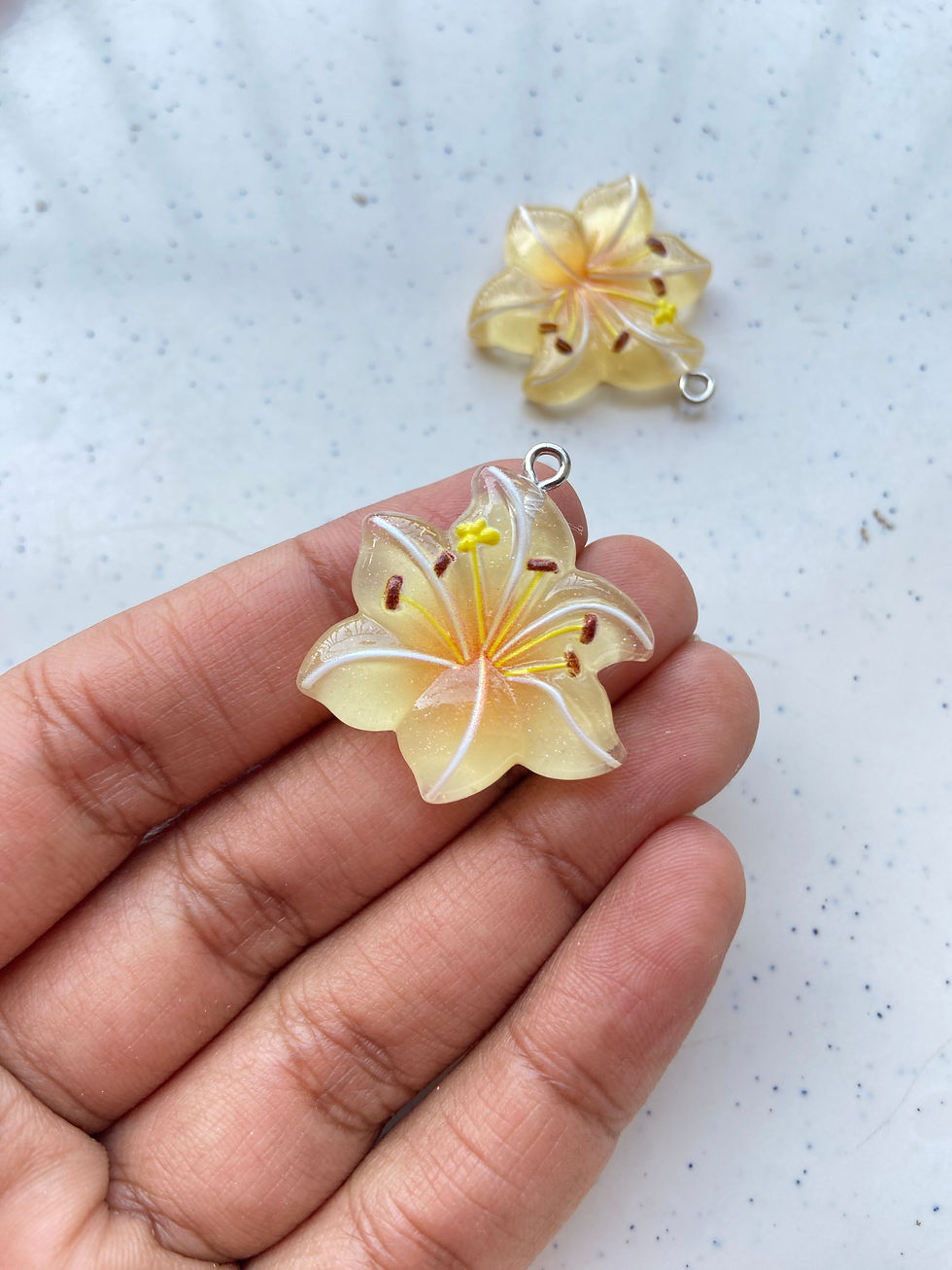 Thumbnail: Peach blossom resin flower charm (1pc)