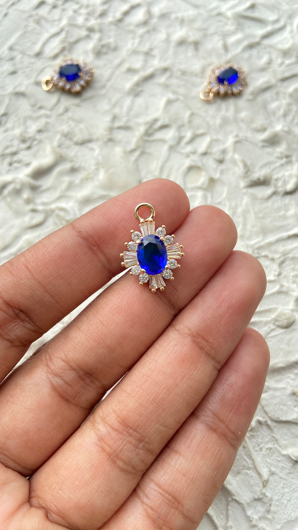 Thumbnail: 18k gold plated oval zircon glass charm