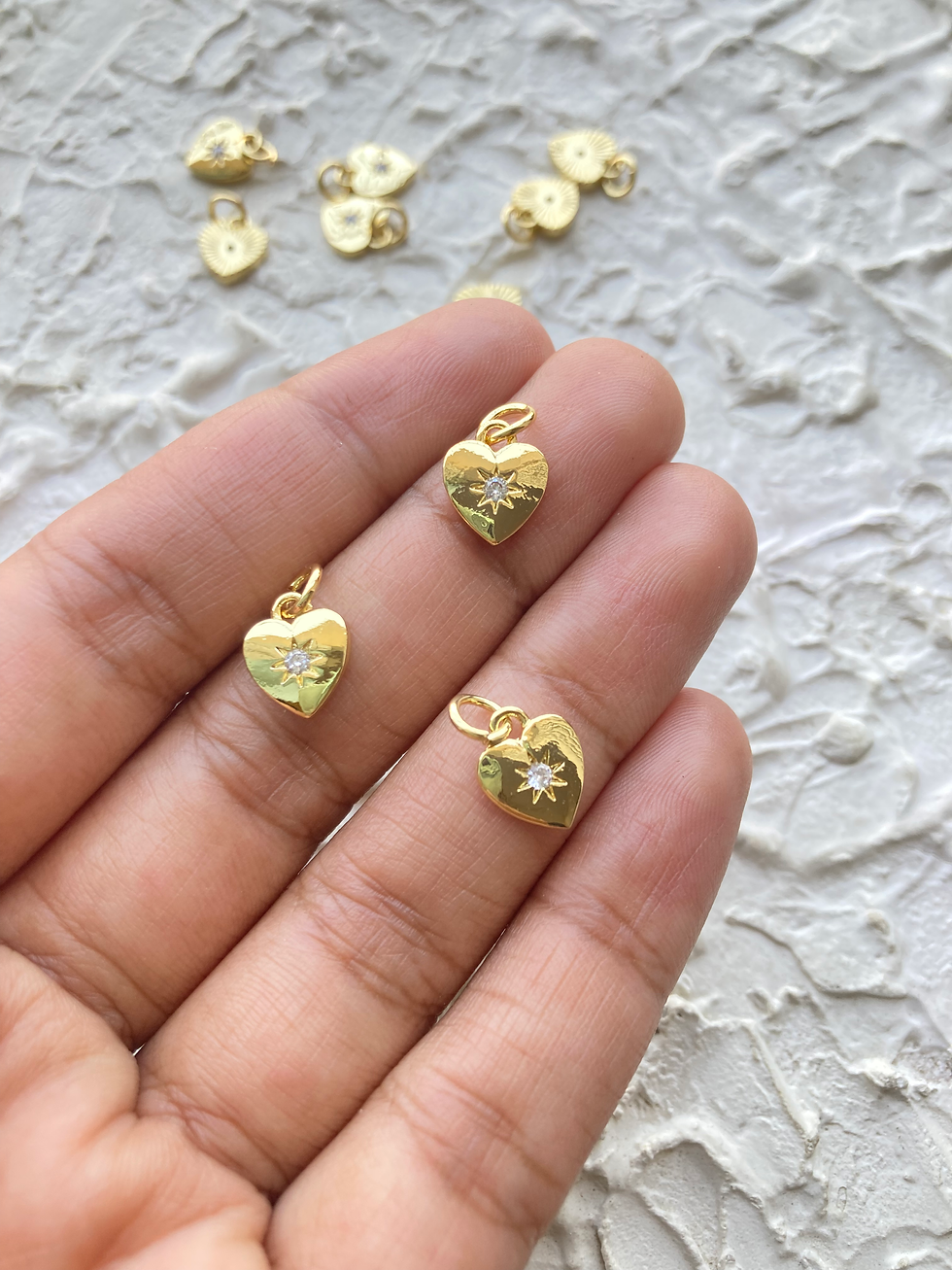 Thumbnail: PLatinum plated heart with zircon in middle charm