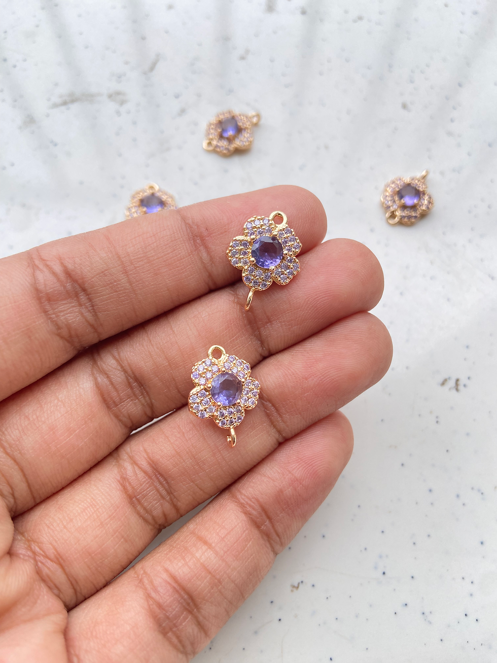 Thumbnail: Rose zircon flower connector