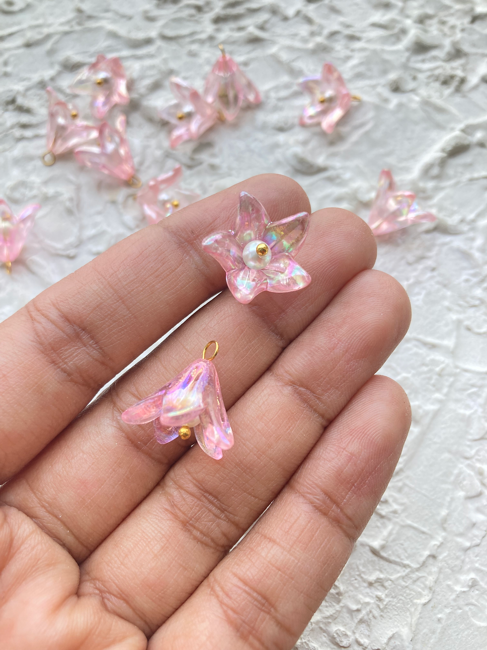 Thumbnail: Acrylic pearl shine flower charm