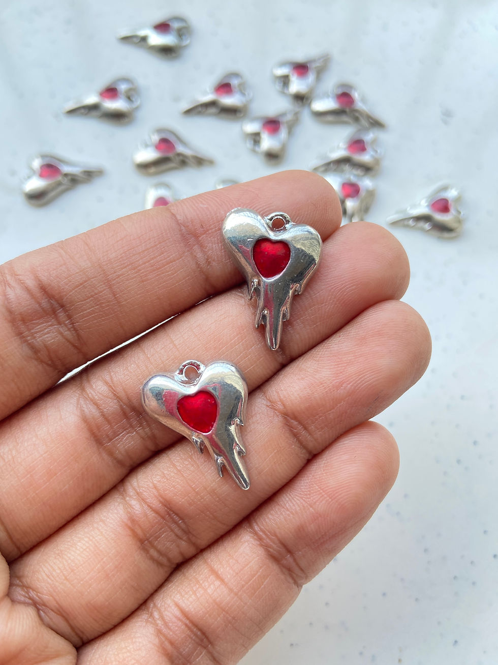 Thumbnail: Melting heart with zircon alloy charm