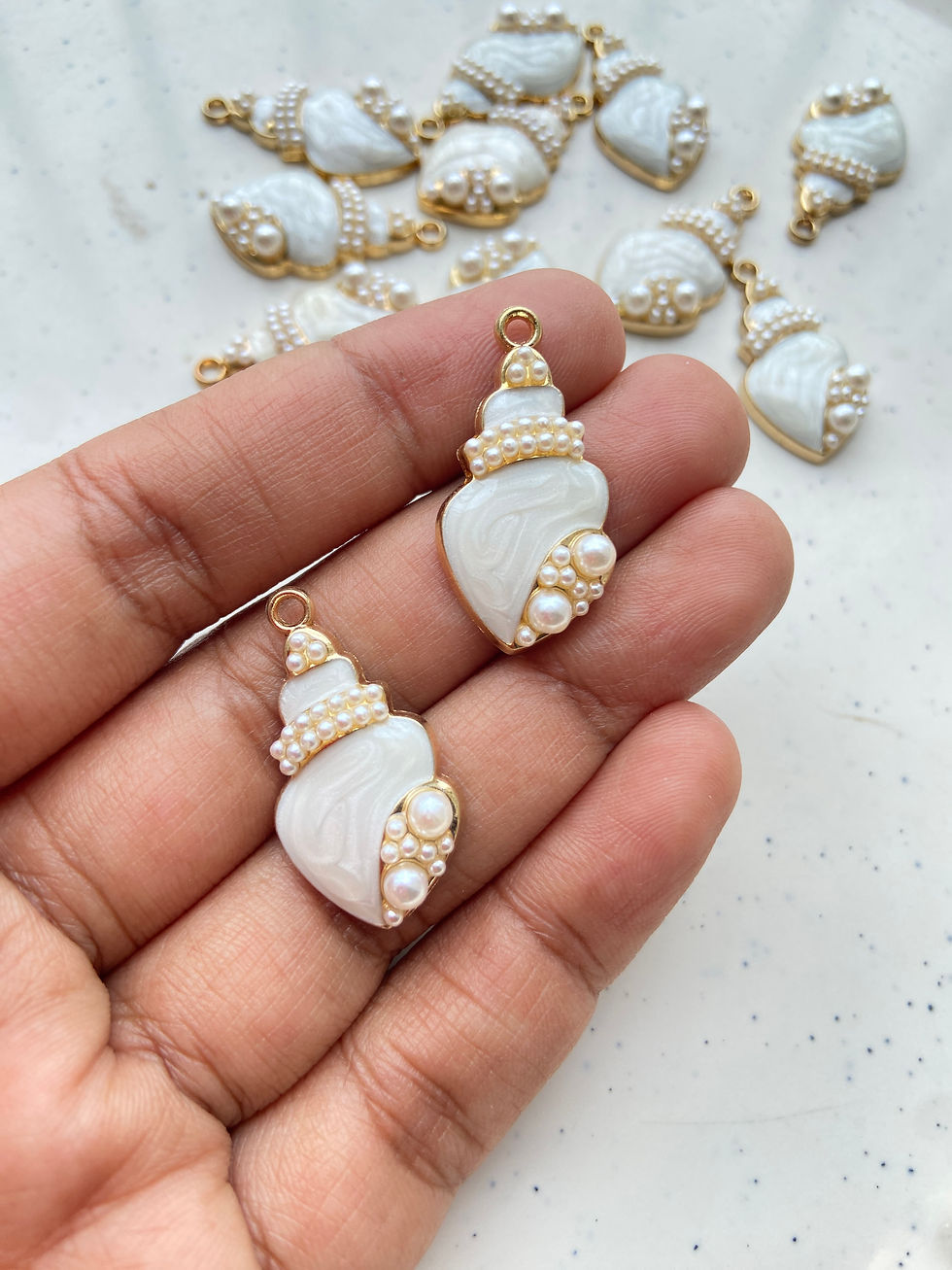 Thumbnail: Alloy enamel imitation pearl conch shape charm