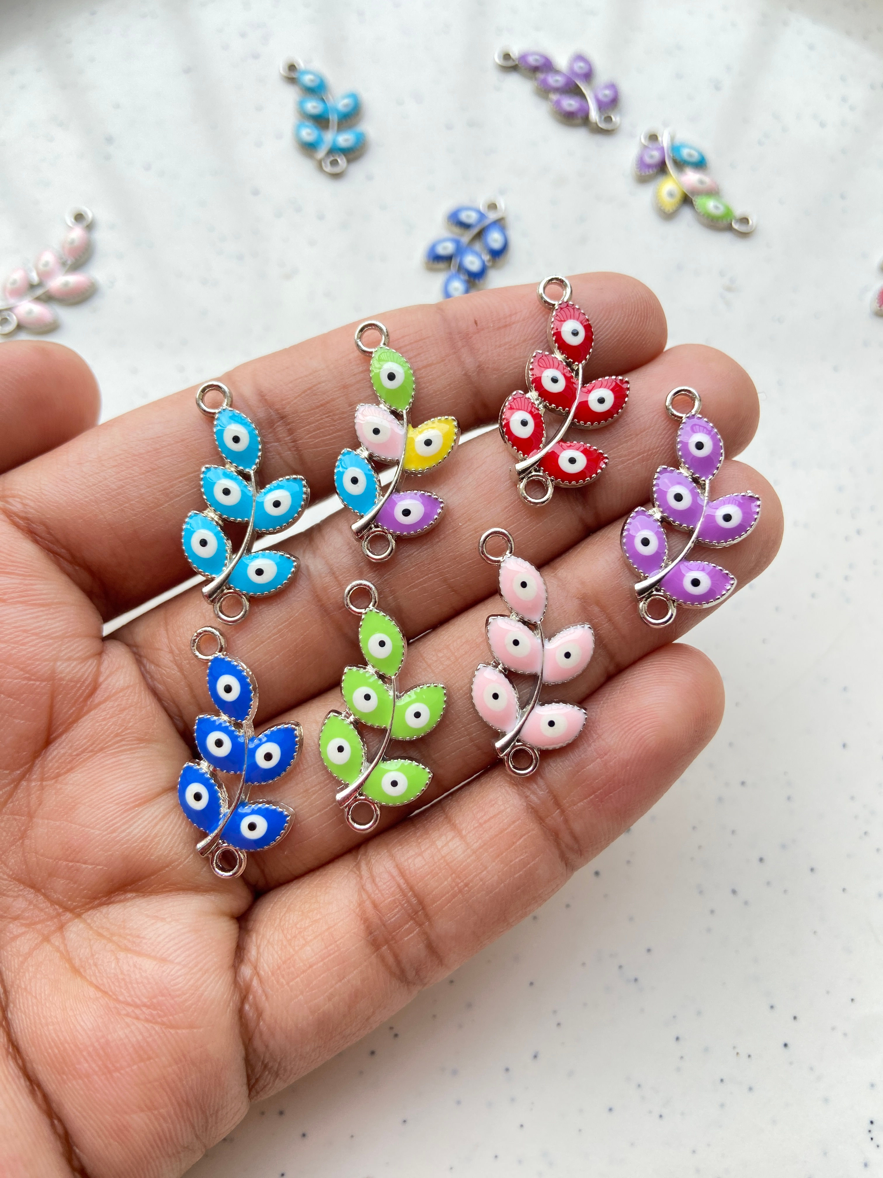 Evil eye pattern enamel leaf alloy charm