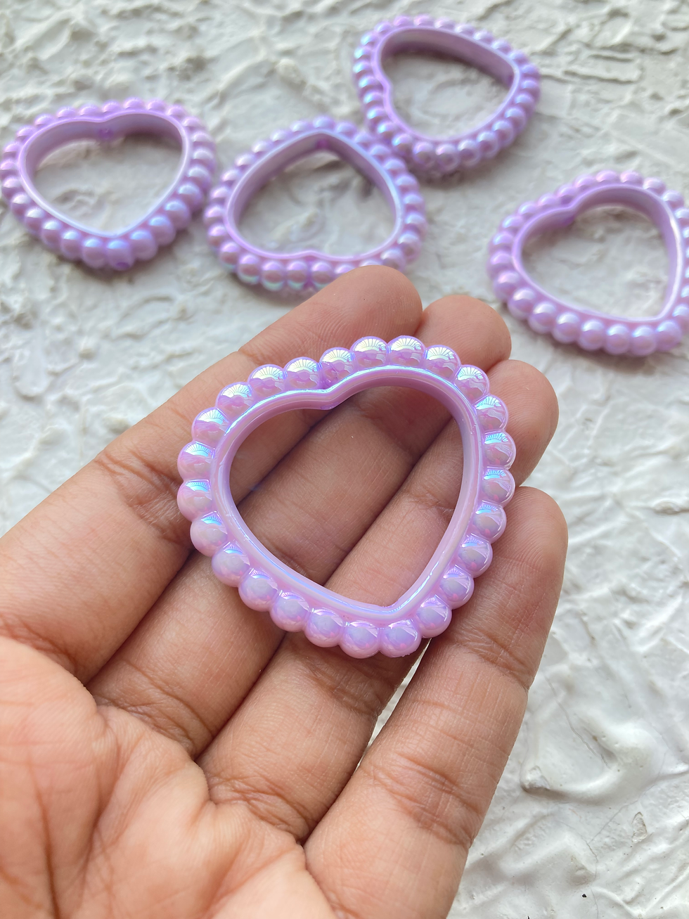 Thumbnail: Shiny acrylic heart frame bead