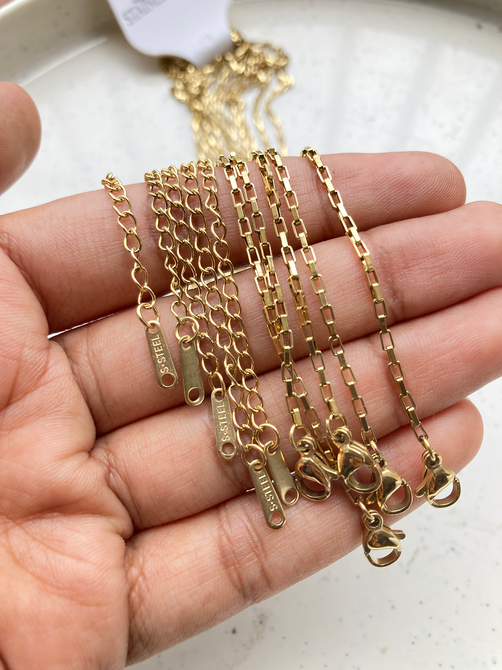 Thumbnail: Rectangle clip chain with losbter clasp+extension, anti-tarnish