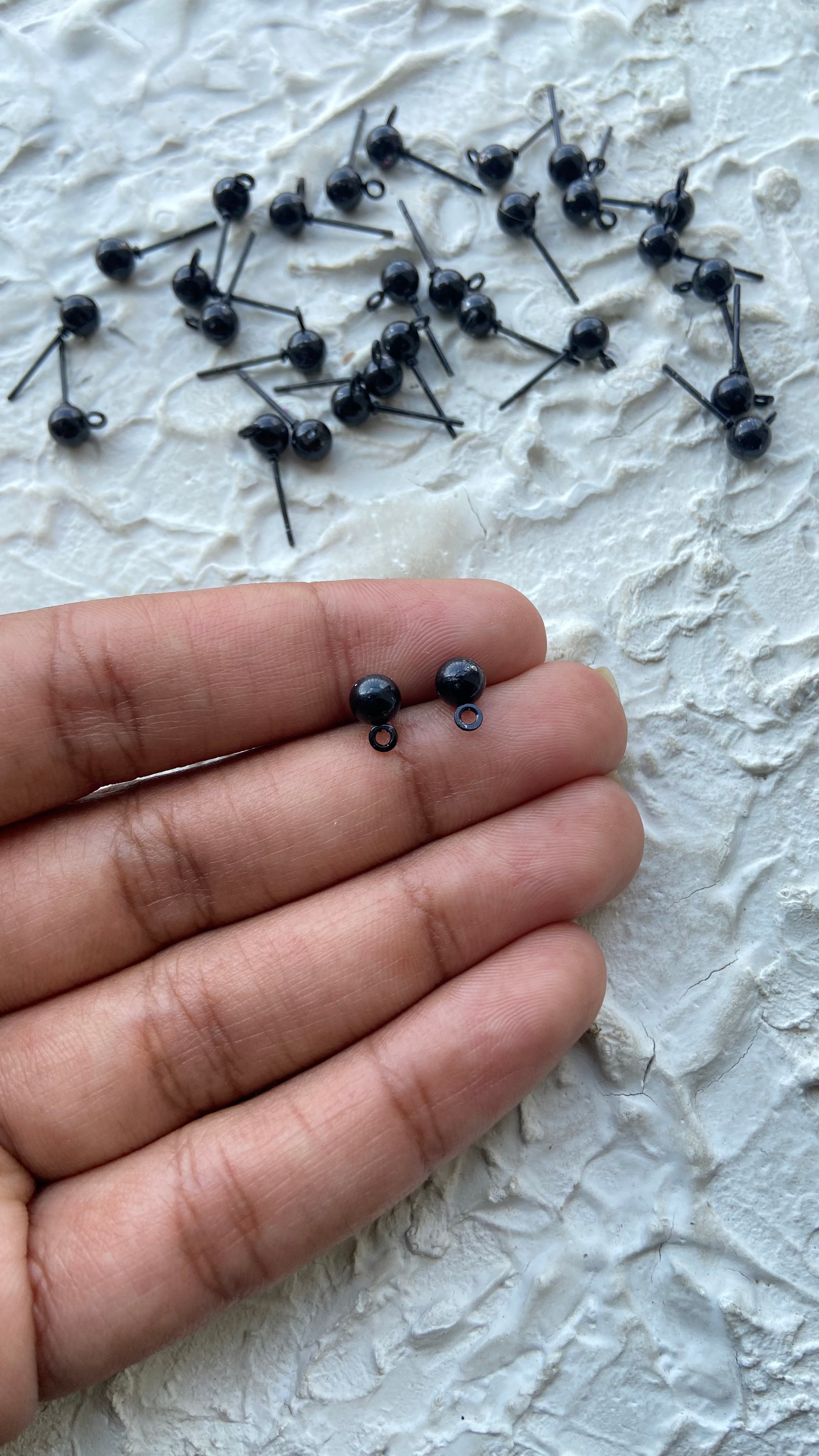 Black colour plated ball stud