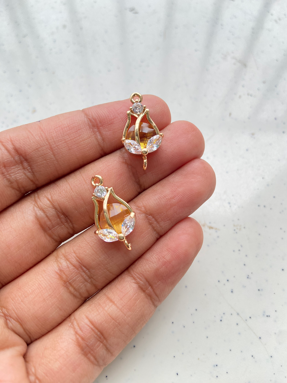 Thumbnail: Zircon tulip flower connector