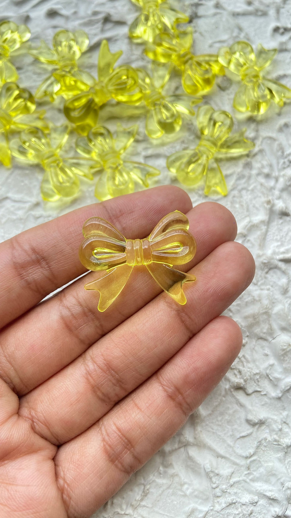 Thumbnail: Colourful acrylic bow bead (Pattern-2)