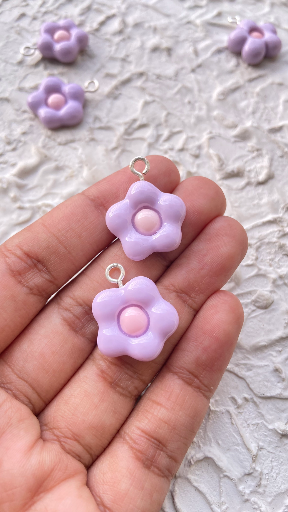 Thumbnail: Resin mixed colour flower charm