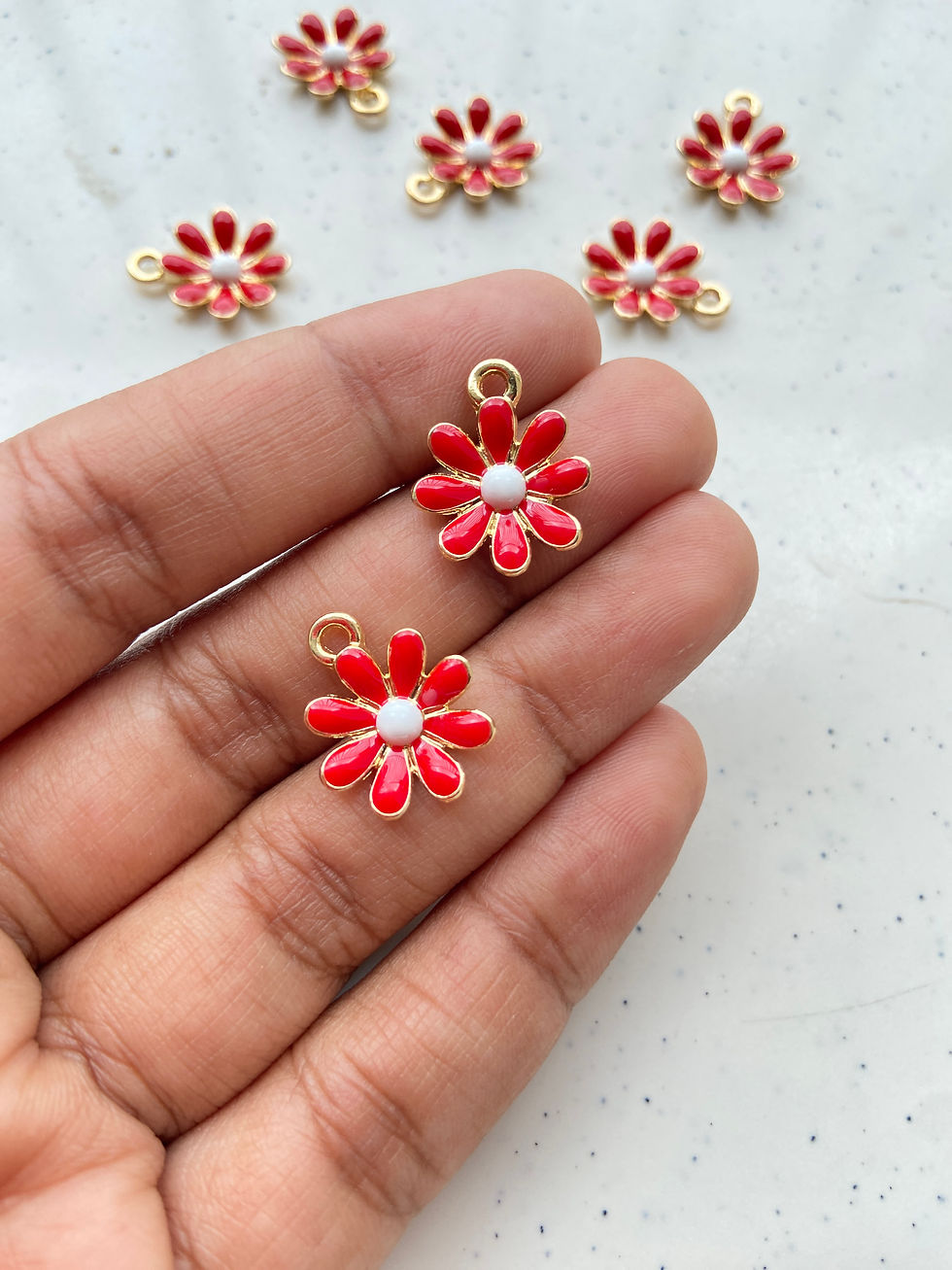 Thumbnail: Gold plated enamel daisy flower charm