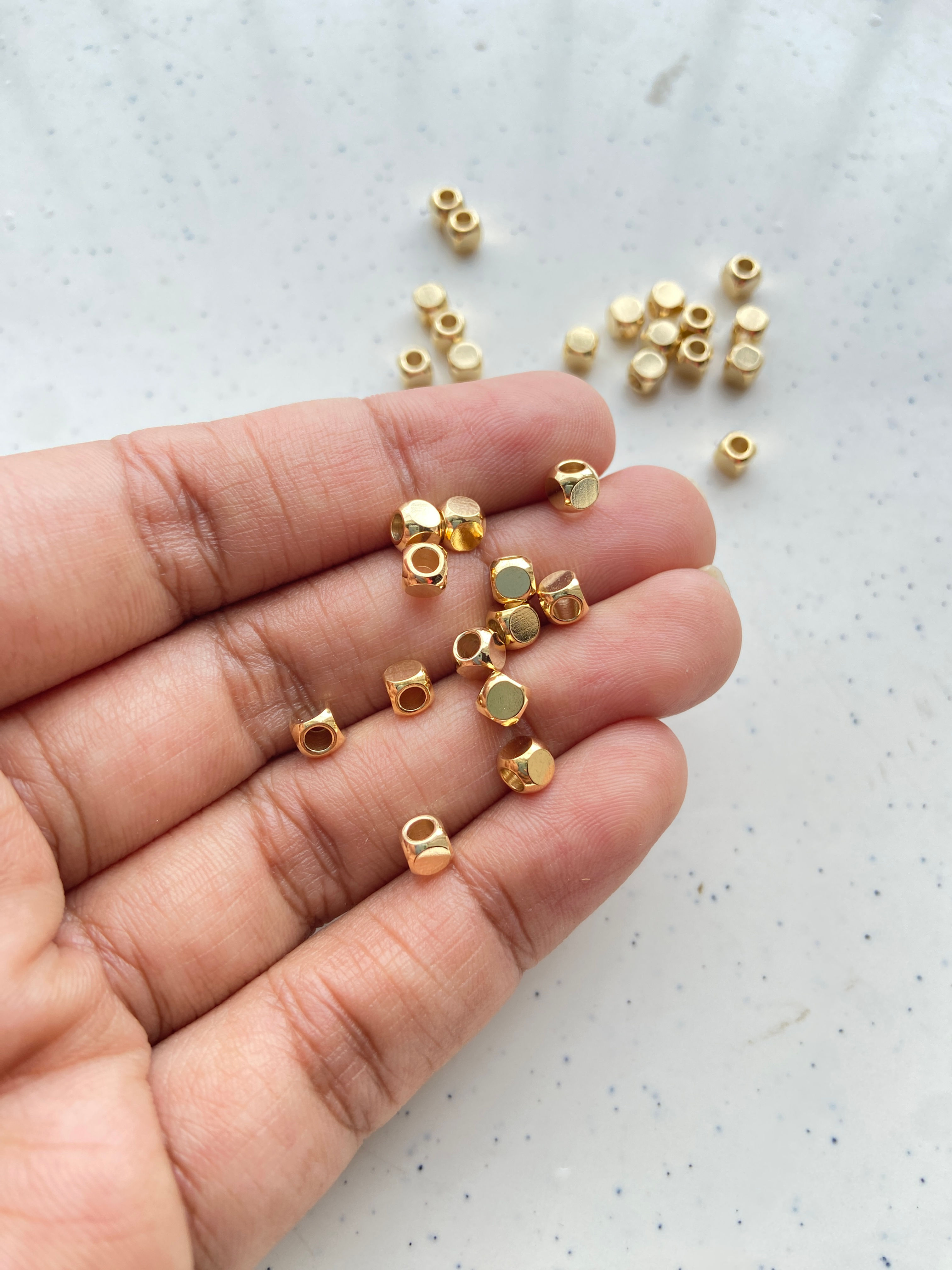 304 stainless steel cube spacer bead (1pc)