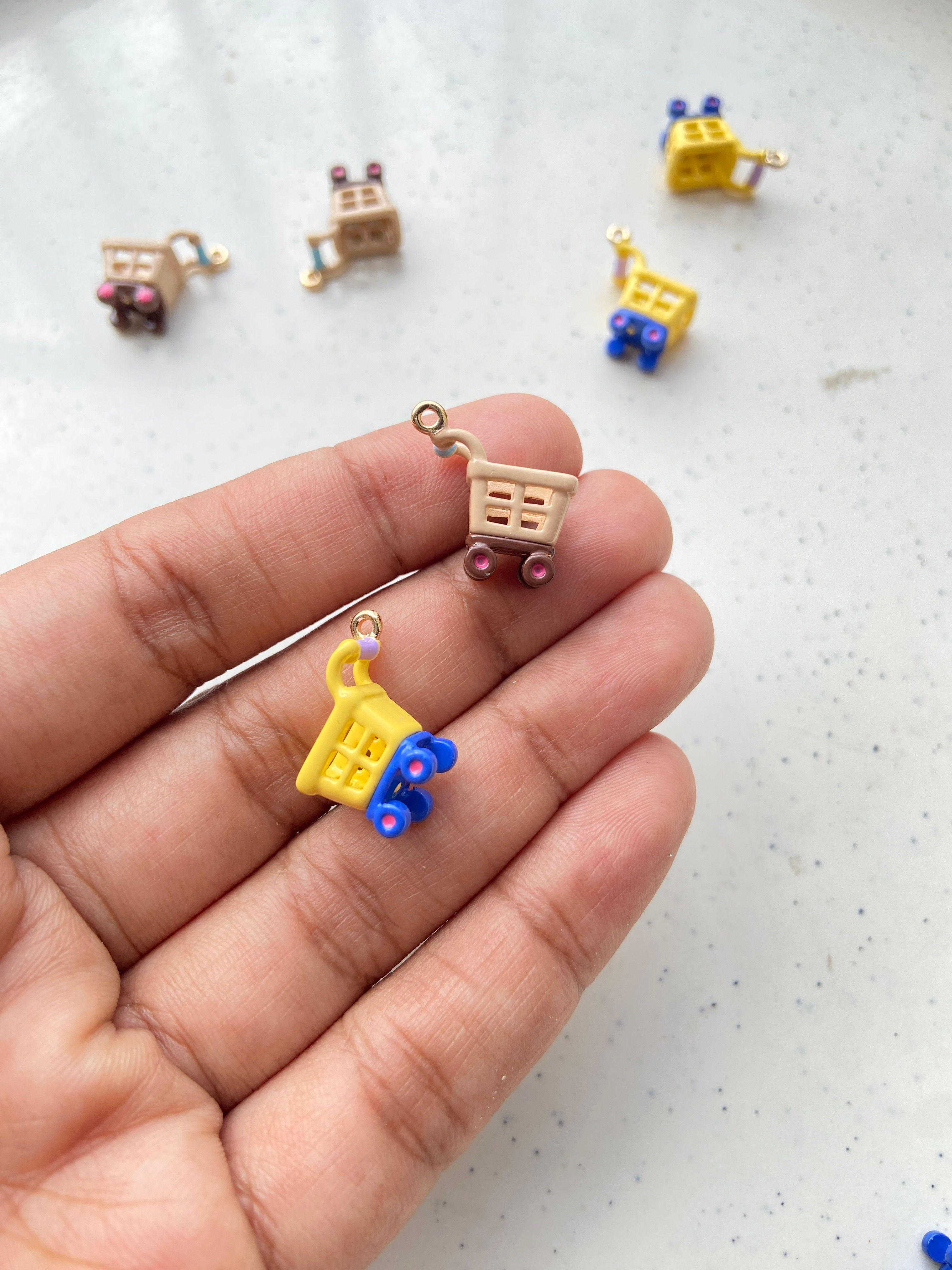 3D enamel shopping cart charm (1pc)