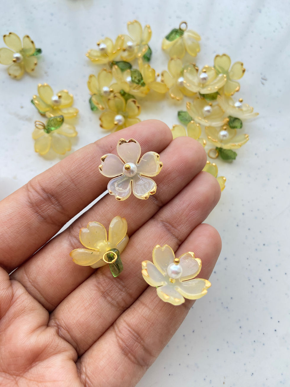 Thumbnail: Sakura readymade flower charm with leaf charm