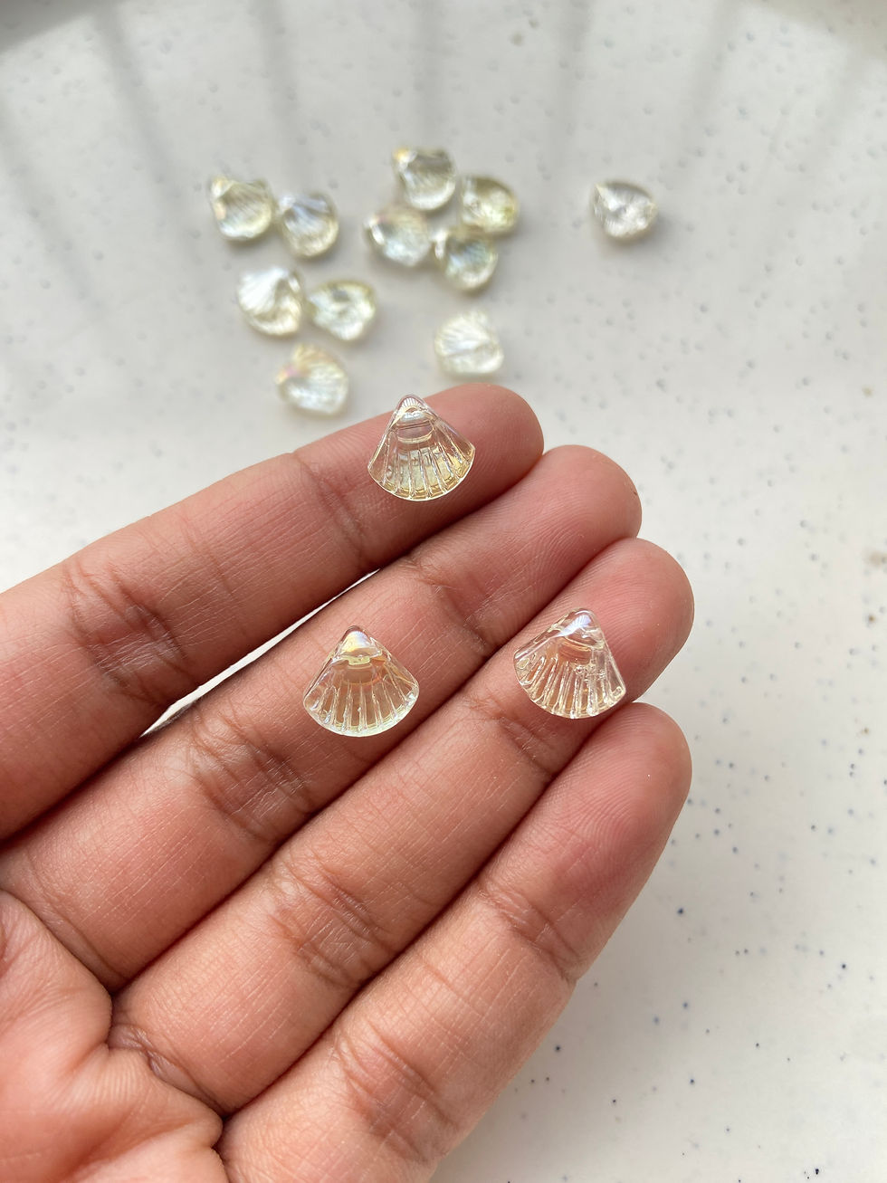 Thumbnail: Top-side drilled glass shell bead