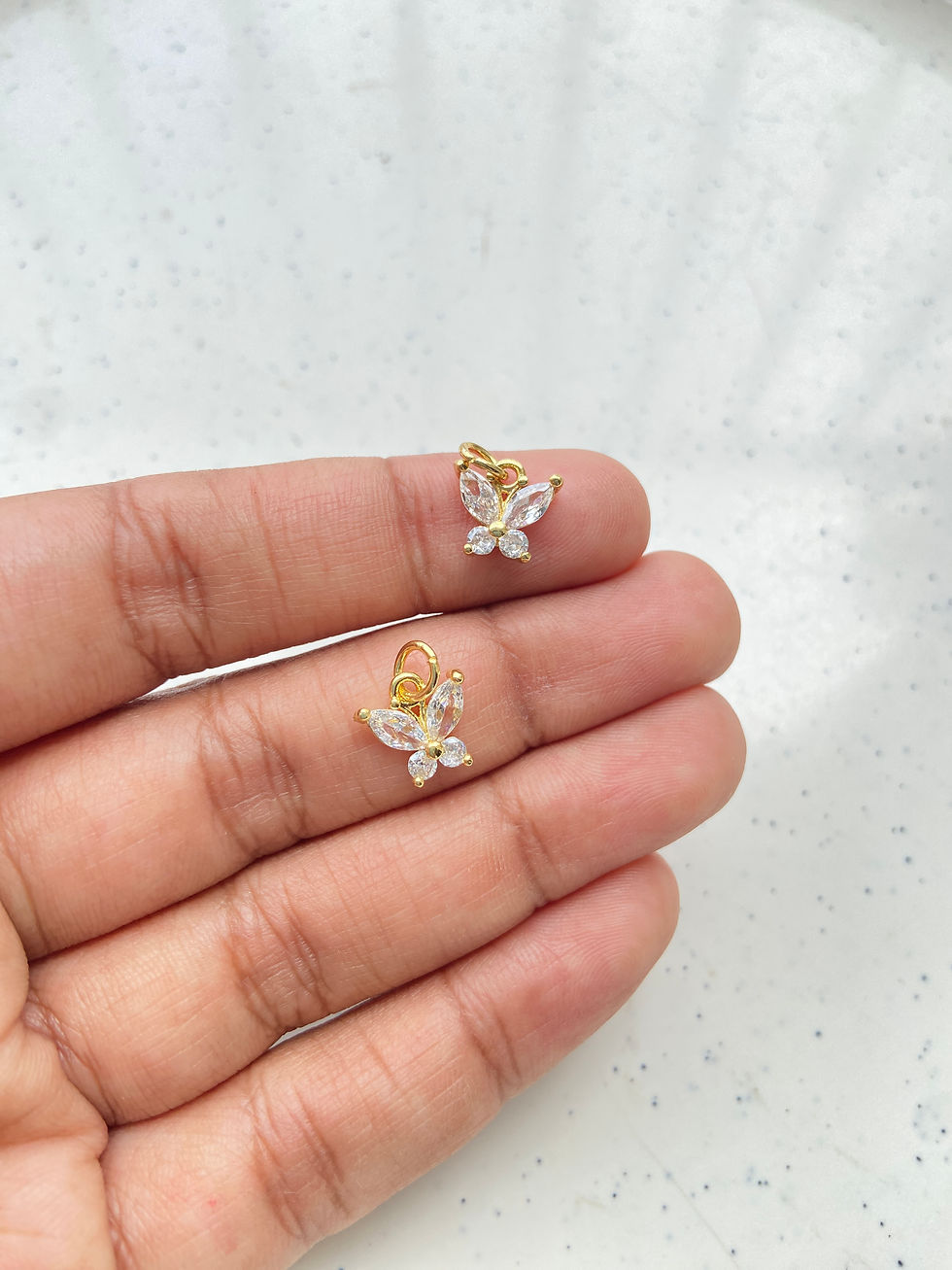 Thumbnail: 18k gold plated, Pointed wing butterfly charm (1pc)