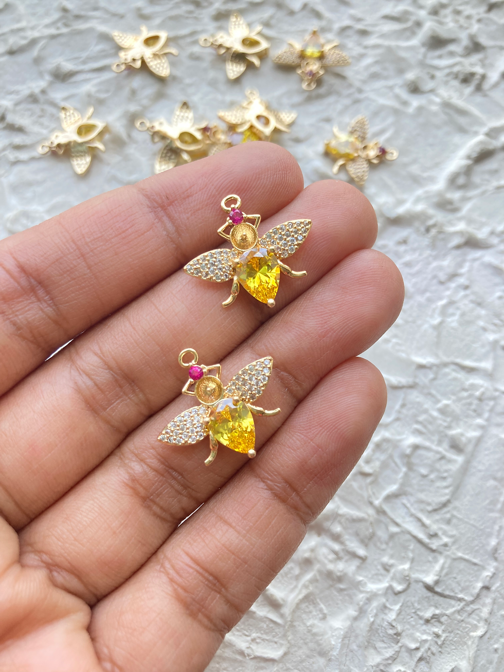Thumbnail: Zircon yellow/pink stone bee charm, anti-tarnish