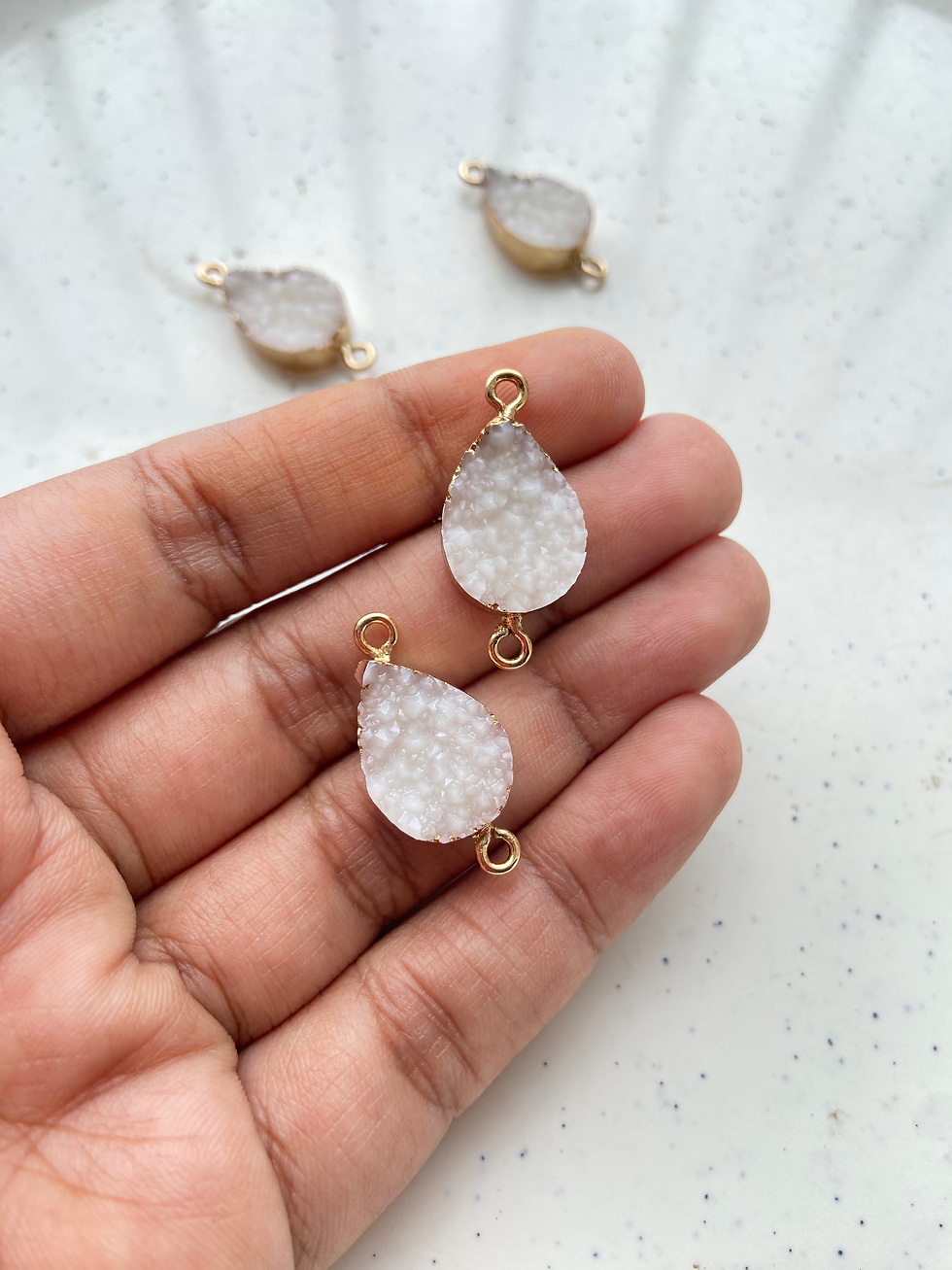Thumbnail: Teardrop druzy dyed crystal connector