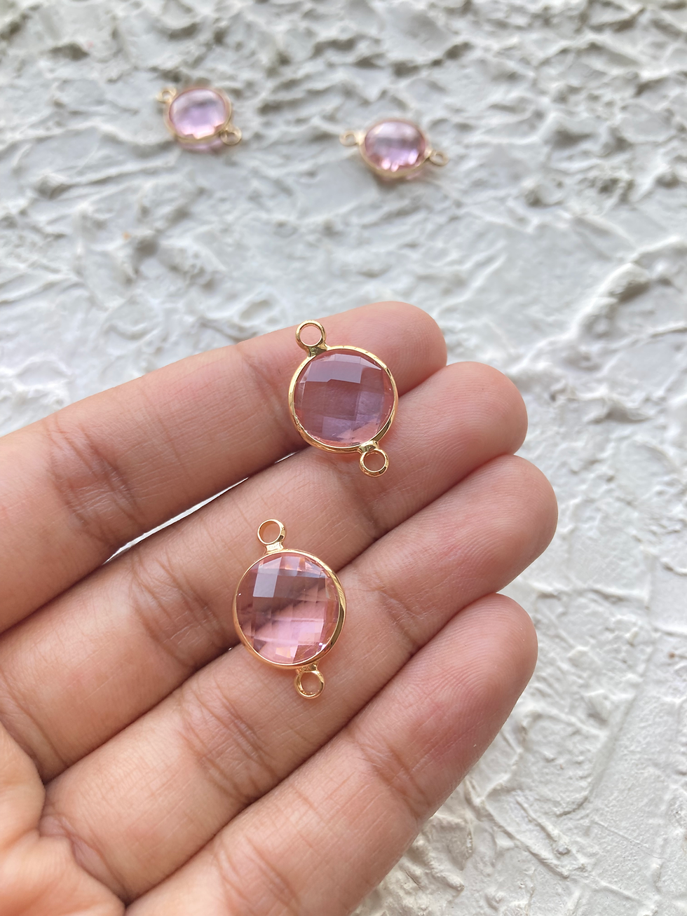 Thumbnail: Faceted glass round charm