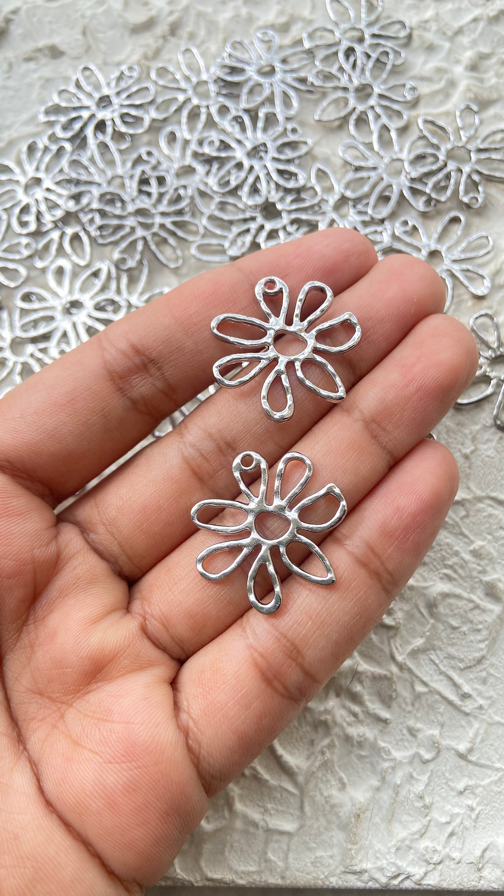 Thumbnail: Silver flower shape alloy charm