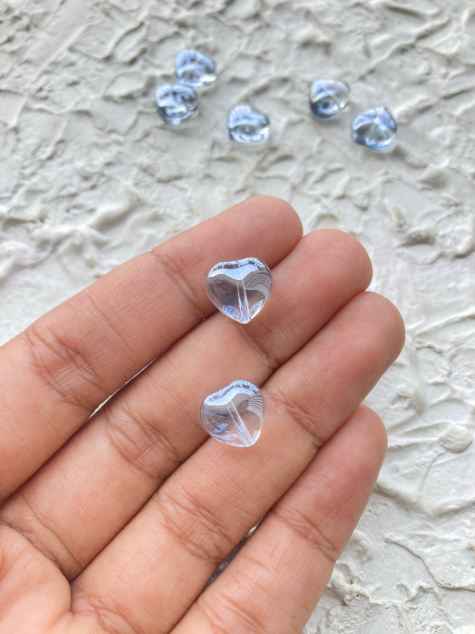 Thumbnail: Shiny heart vertically drilled bead