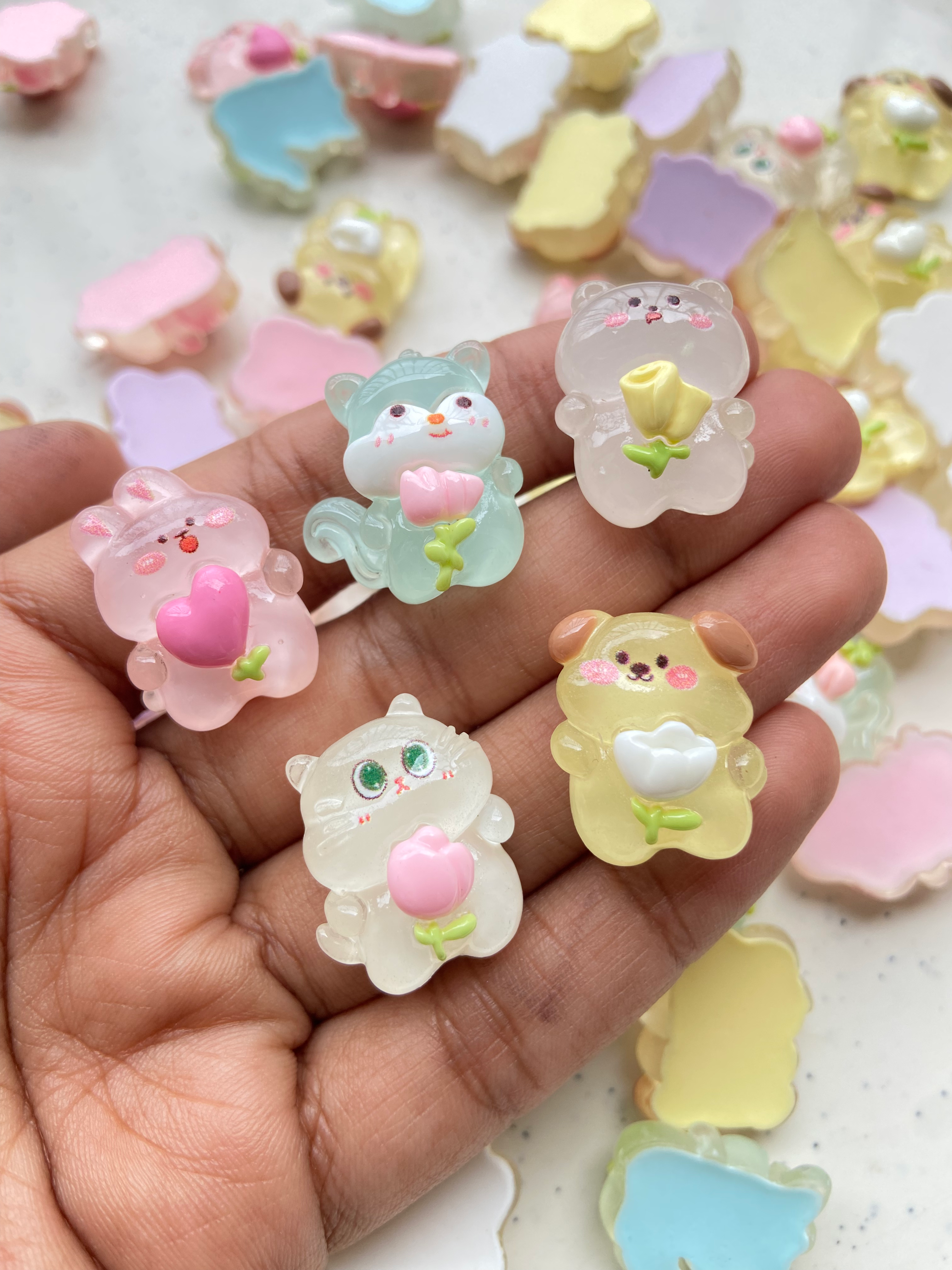 Glow in dark resin jelly colour animal cabachon charm (no hook)