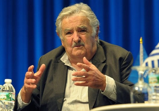 Mujica critica a desigualdade da América Latina em evento do Banco Mundial