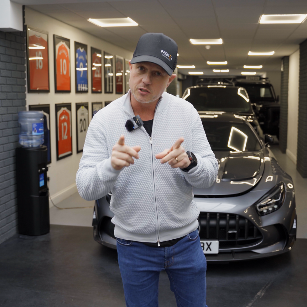 The Banks Cast Members (4).png