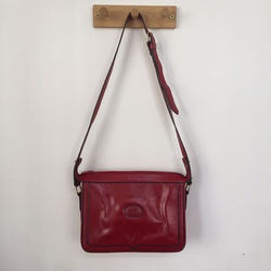 Cartera roja vintage
