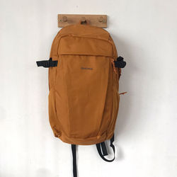 Mochila quechua naranja