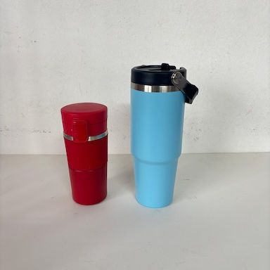vaso cafe rojo y celeste