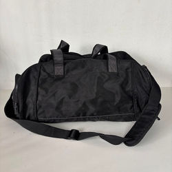 bolso de viaje negro tiras grises