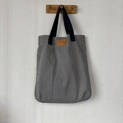 bolsa azul y blanco