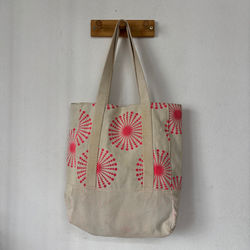 bolsa puntitos fucsia