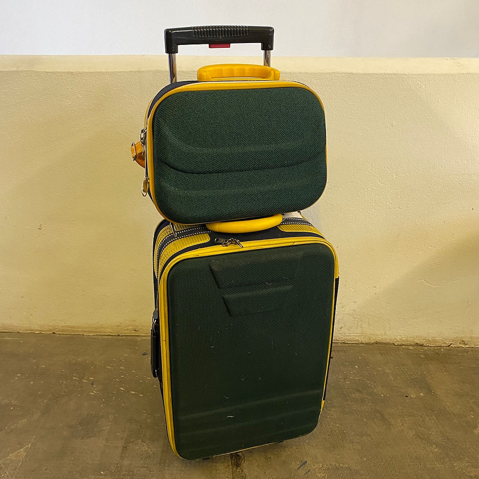 beneton chica + bolso de mano