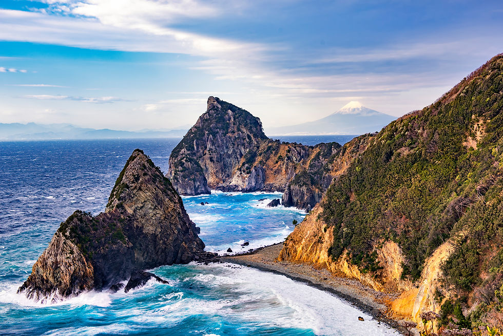 kumomi-fuji-izu-iStock-1318072568.jpg