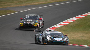 Dawson and Jewiss crowned British GT3 Champs as Barwell clinch 1-2 in drama-filled Donington Decider