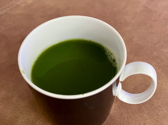 Matcha vs Coffee for Women 40+: A Smarter Morning Ritual for Calm Energy