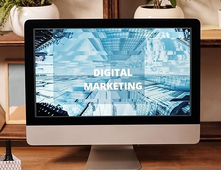 stay_marketing_2.png