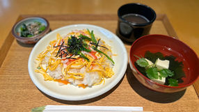 ２月の食べよう会はちらし寿司