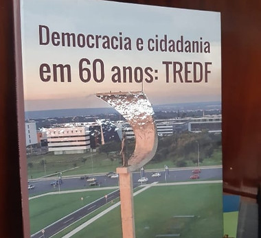 livro rv_edited.jpg