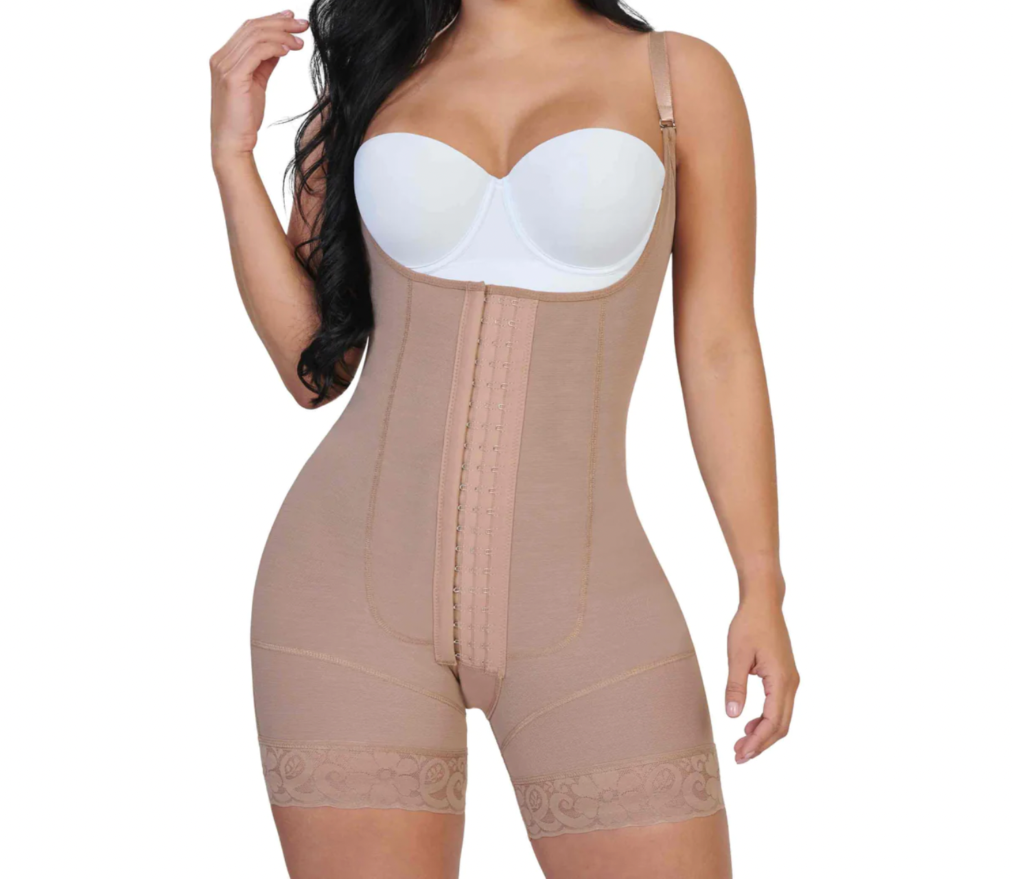 MID-THIGH FAJA WITH BACK COVERAGE AND ADJUSTABLE STRAPS