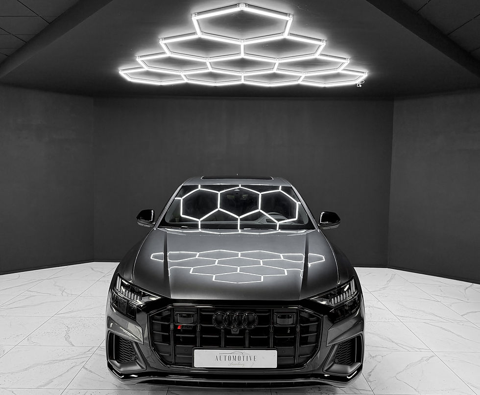 Miniature : AUDI SQ8 4.0 TFSI