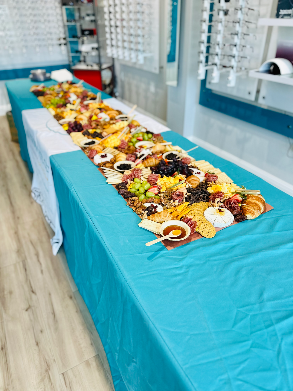 Thumbnail: The 8ft Celebration Spread