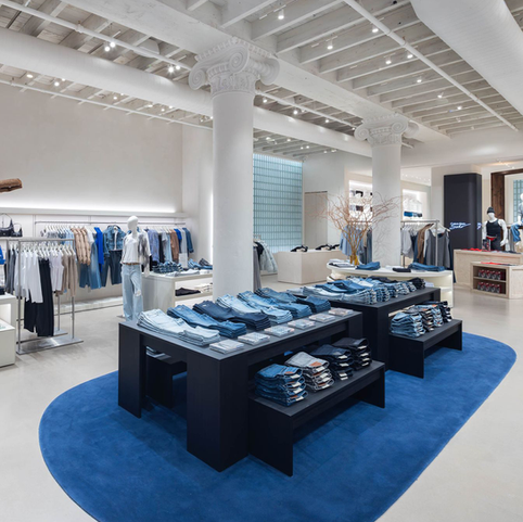 ULI WAGNER DESIGN LAB FASHION RETAIL