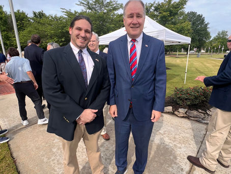 Davis Attends Tupelo Mississippi's Memorial Day Ceremony