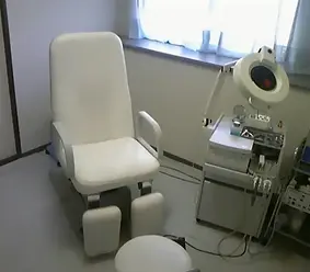 町田市にある人気フットケアサロンの完全個室で施術を受けられる室内風景