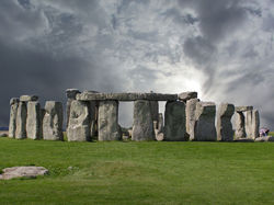 Stonehenge2007_07_30 copy.jpeg