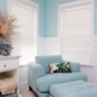 Corner window venetians.jpg